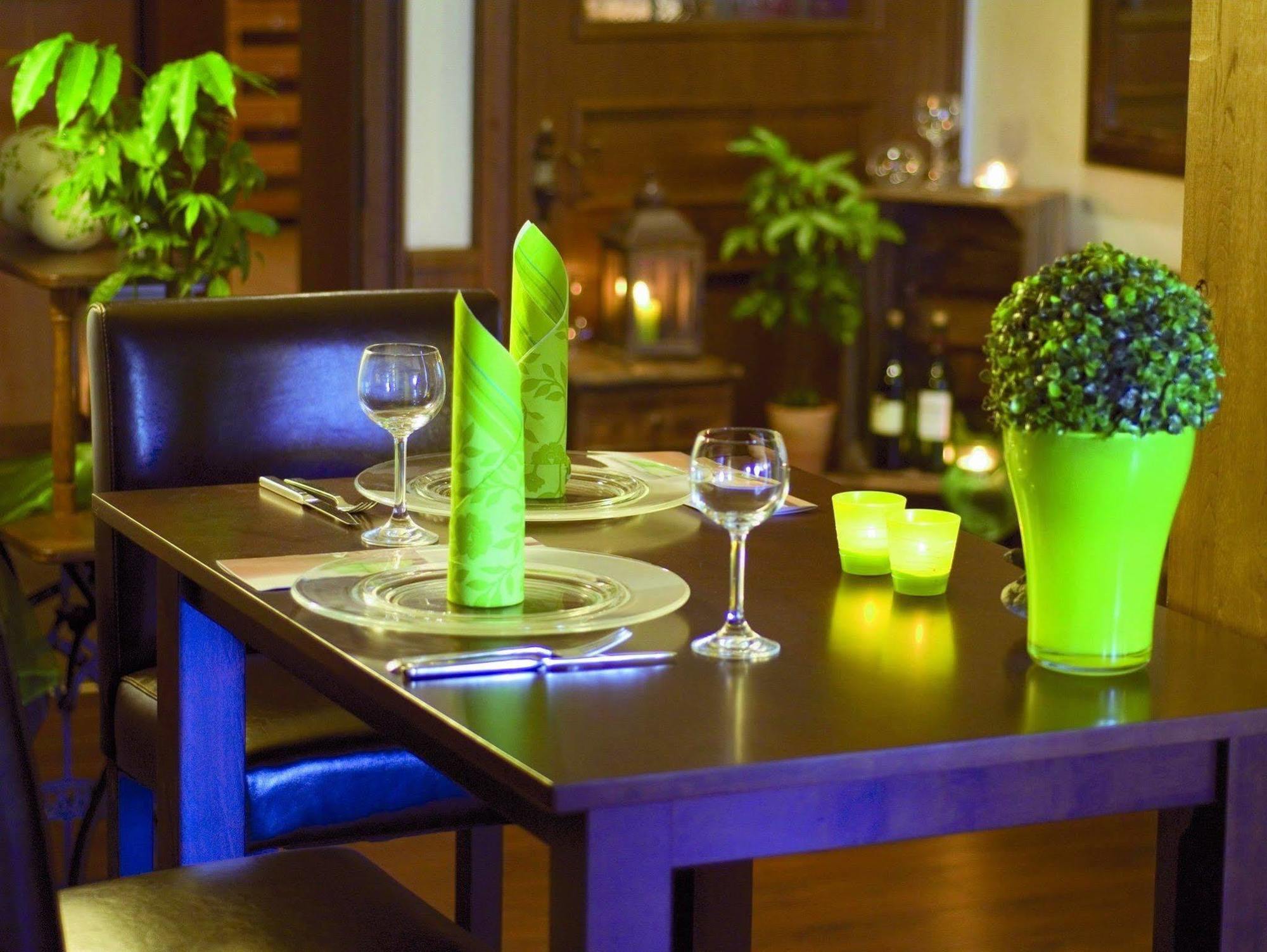Buescher'S Hotel Und Restaurant بيليفيلد المطعم الصورة